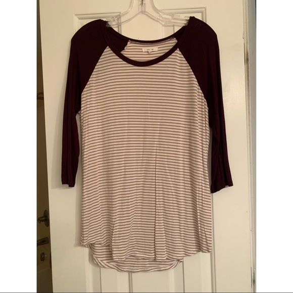 Maurices Tops - Maurice’s Medium Plum 3/4 Sleeve baseball tee soft